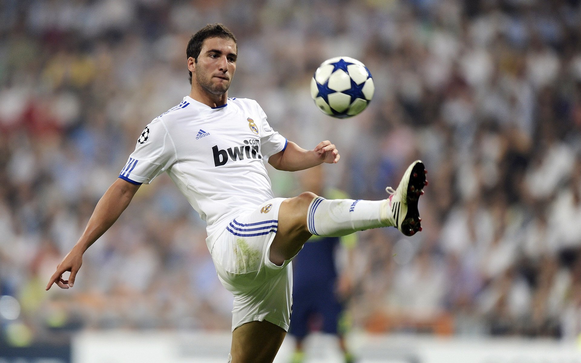 墨西哥男足在巴黎奥运会比赛中以2-1战胜阿根廷，奥运会男足墨西哥vs巴西